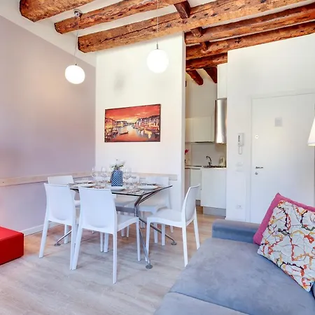 Apartmán Botteri Palace By Wonderful Italy *
